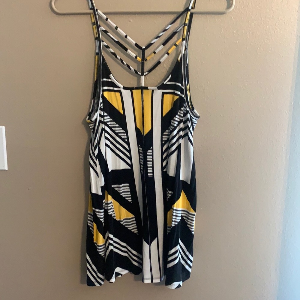 Apt 9 strappy tank top!